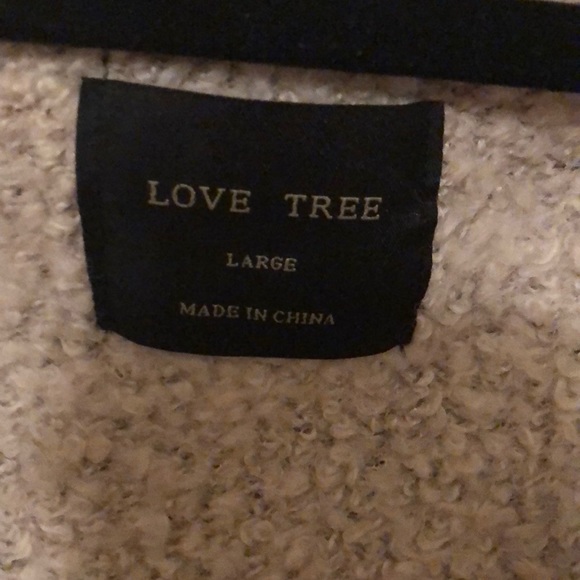 Love Tree. Cross body faux leather and fur. - Picture 6 of 7
